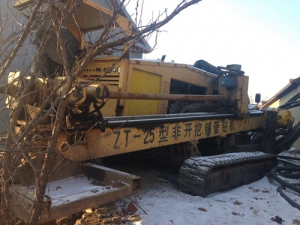 鑽通(tong)25噸 (4)